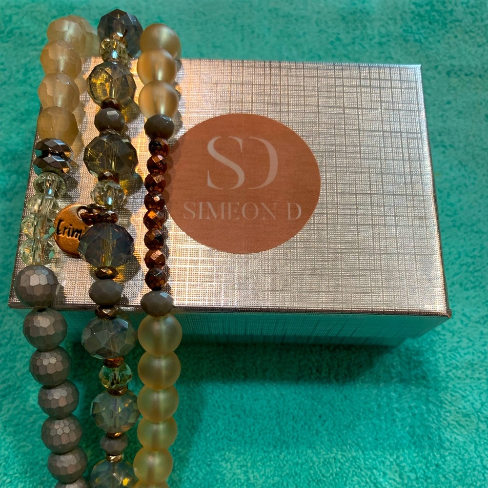 Stretchy beaded Apple Watch Band